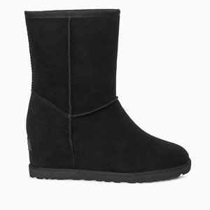 Ugg Classic Femme Short Wedge Boot Size 8 1104611